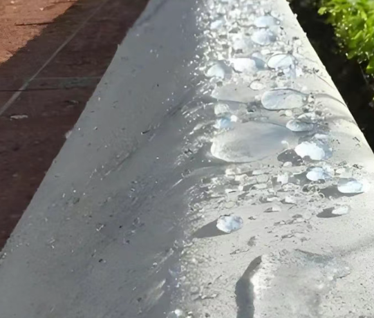 新干硅烷浸渍涂料在混凝土保护中的应用