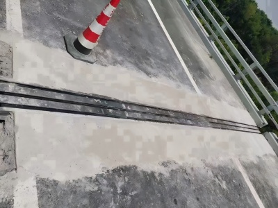 新干伸缩缝更换后浇筑材料快速结构修补料速砼的产品特点及施工流程​